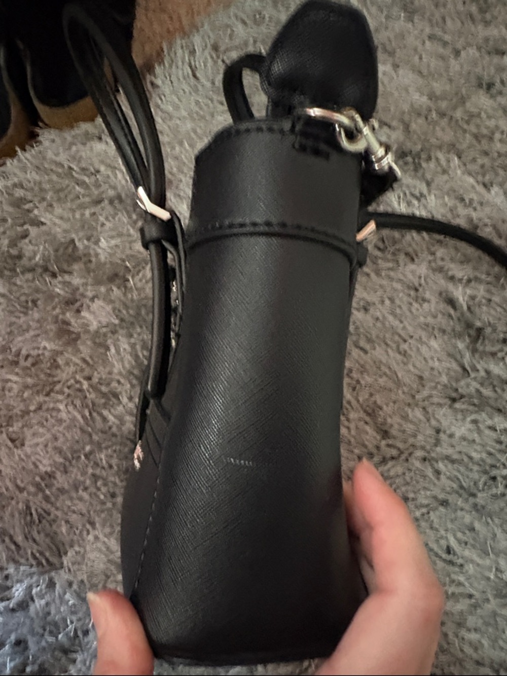 Guess Delaney Mini Tote - Picture 6 of 6